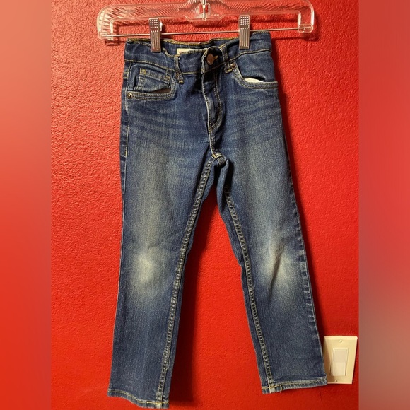 Bundle of 2 Levi’s boys distressed jeans size 7 - Picture 6 of 9
